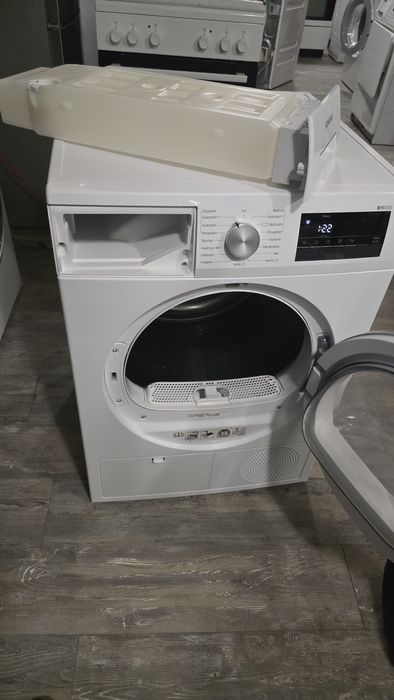 Сушилня Siemens термо помпа 8кг