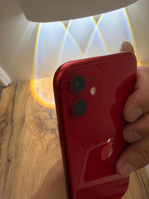 Продам Iphone 11 128GB