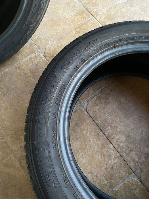 2 x anvelope Toyo iarna 235 55 R19