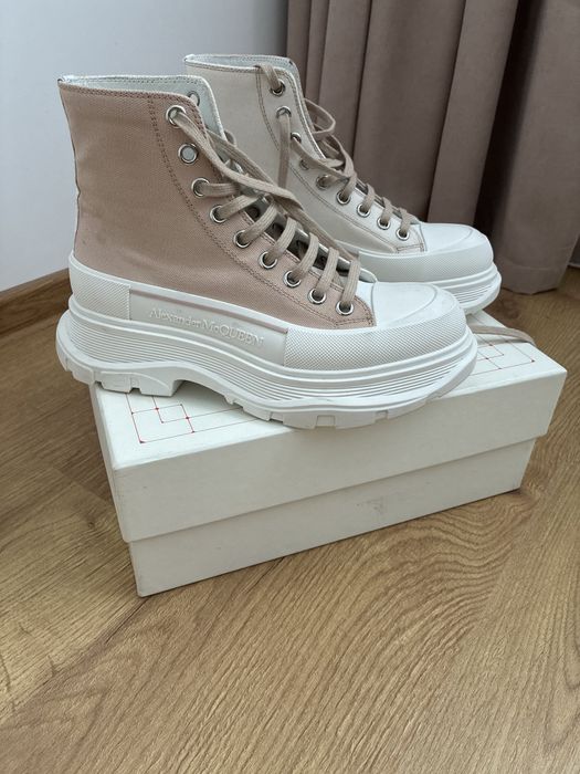 pantofi dama Alexander McQueen noi in cutie