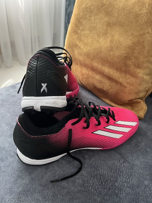 Ghete Fotbal Adidas X 3TF