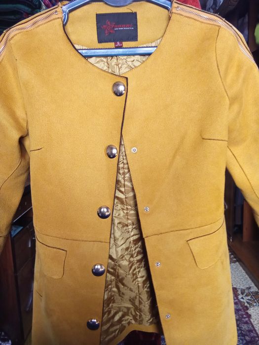 Женские джемпер.