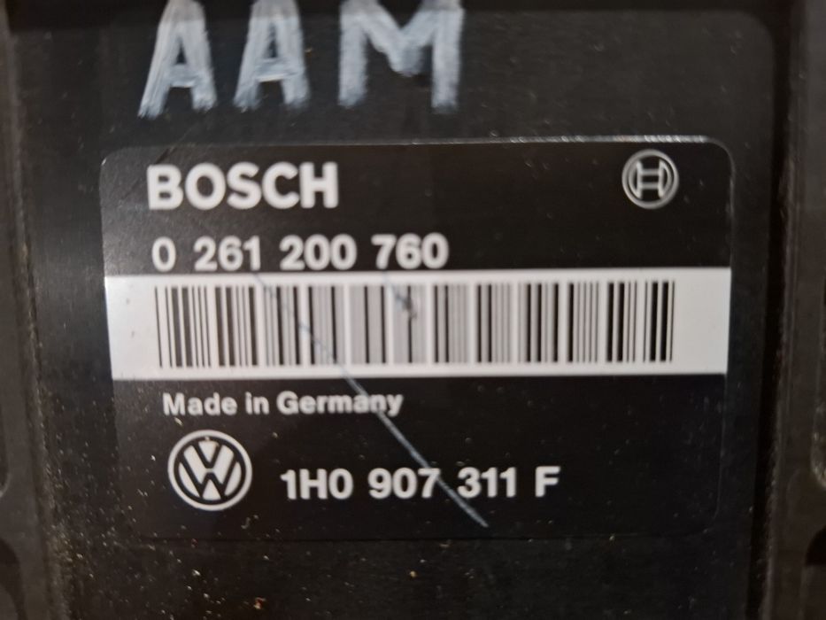 Блок управления двигателем VW