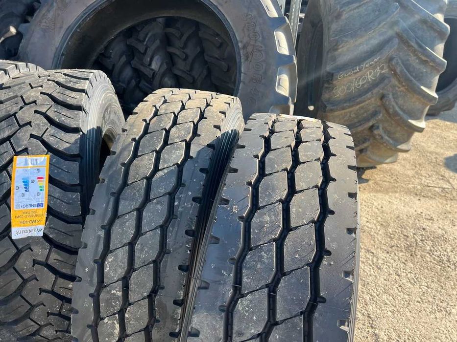 315/80R22.5 pentru camion DAF anvelope BENCHMARK de directie