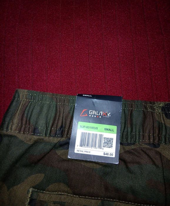 Из США, мужские брюки бренда "Galaxy by Harvic"
"Galaxy by Harvic"