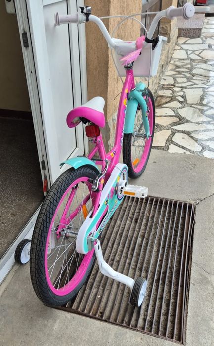 Bicicleta noua .