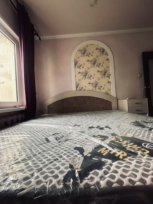 Срочно продается кровать на заказ с ортопедическим матрасом!!!