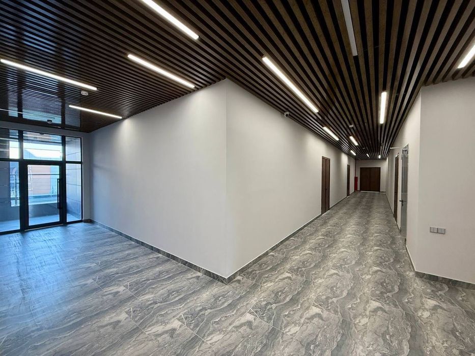 Аренда помещения в The Business Park от Golden house 1219м2