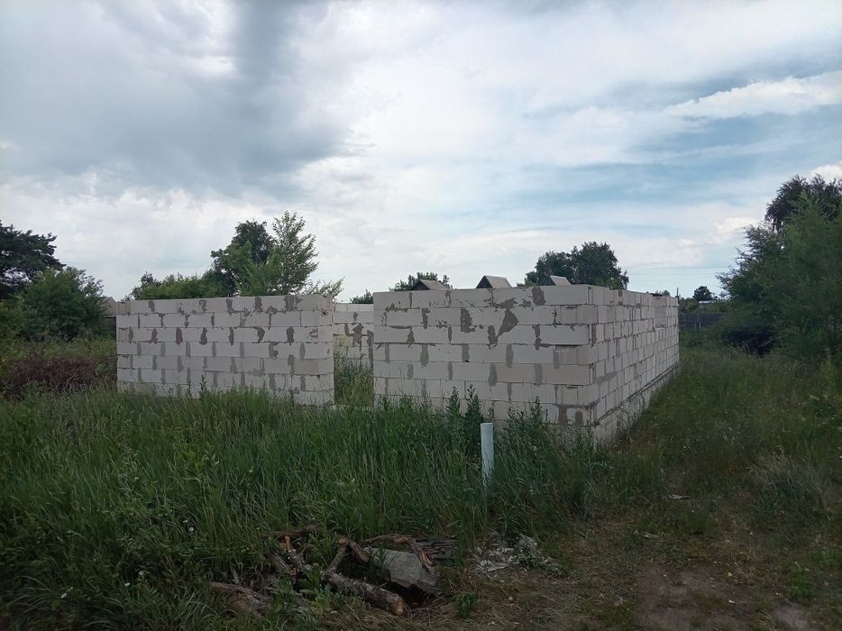 Продам недостроенный дом