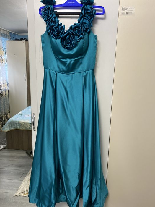 Rochie  dama in stare excelenta marimea 38