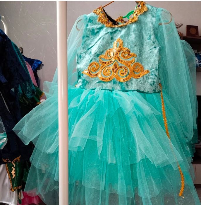 Продам национальные платья