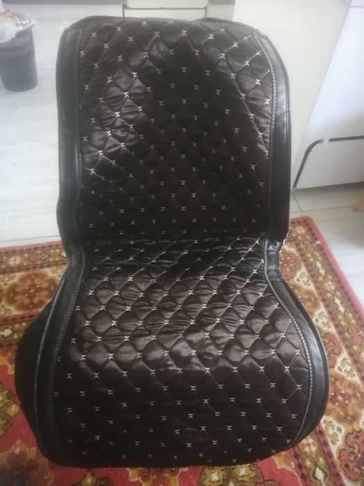 Чехлы комплект продам