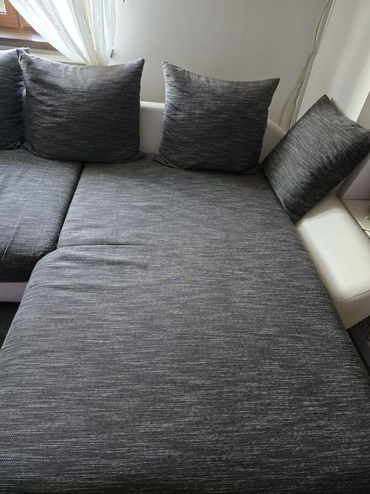 Vând canapea living