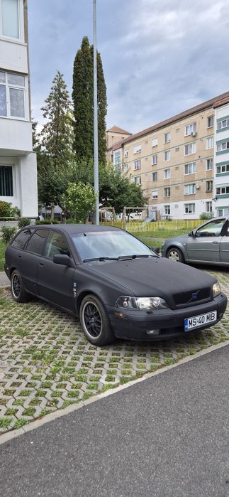 Volvo V 40 benzina 2.0Turbo 200 cp