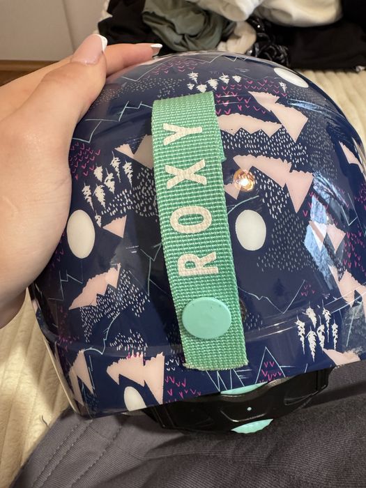 2 каски за ски и очила