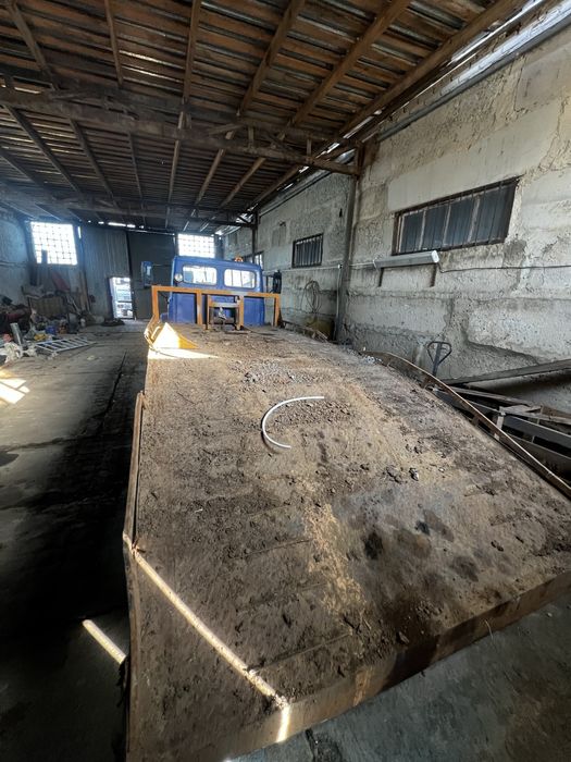 Продам Газ53  Эвакуатор с вложениями