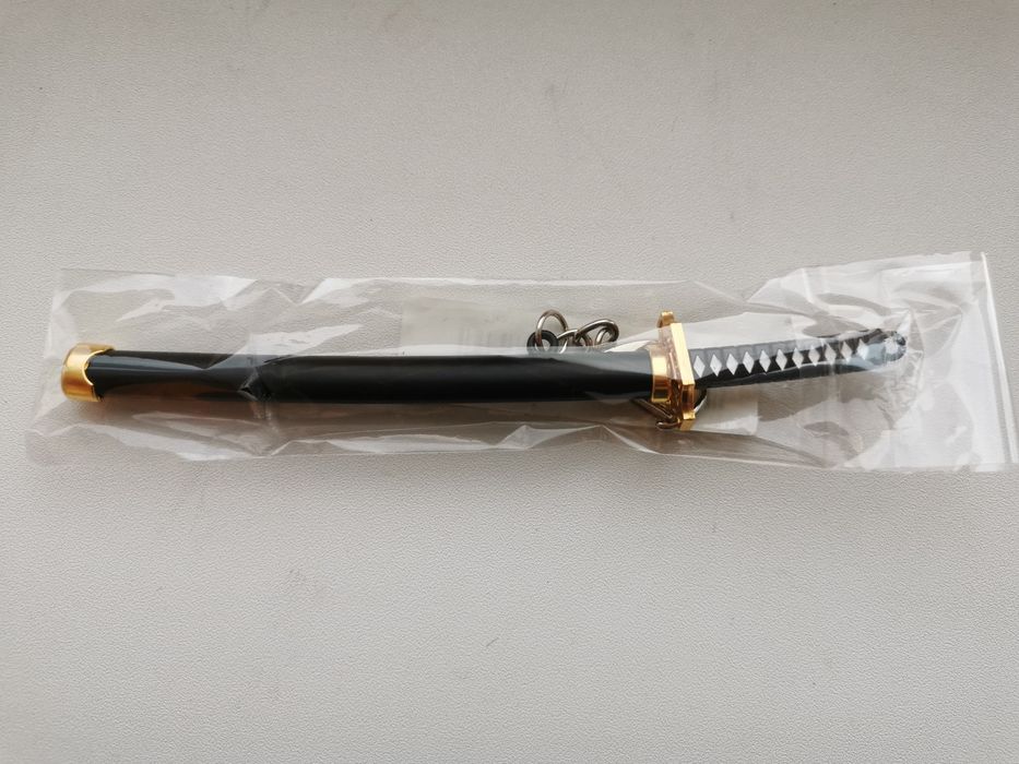 Breloc    katana
