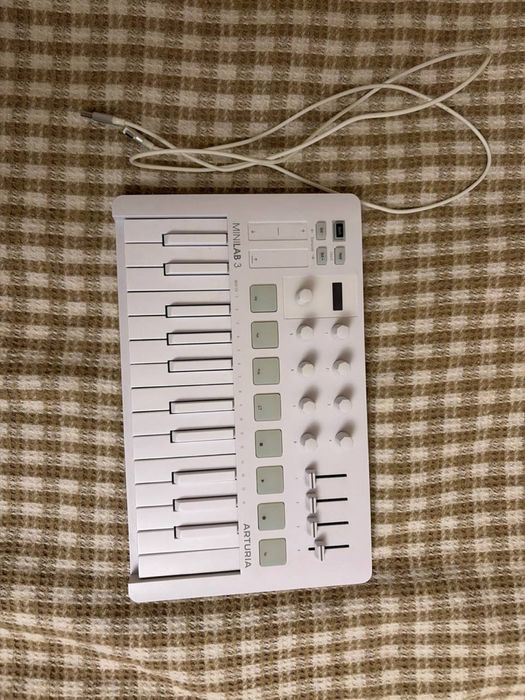Arturia mini lab 3