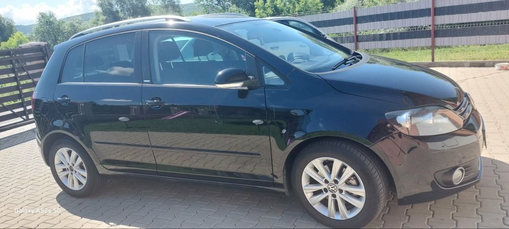 VOLKSWAGEN Golf Plus