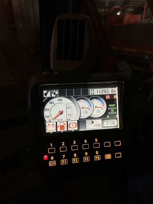 Колесный Экскаватор Hitachi ZX210