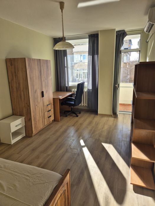 Дава се под наем Четиристаен апартамент в Пловдив, Централна гара - 98 кв.м за 612 € - Снимка #11