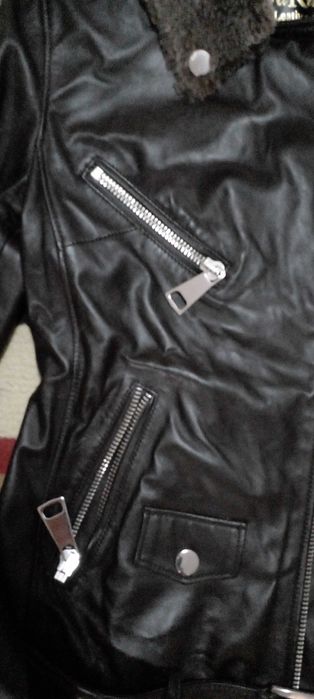 Geaca de piele noua