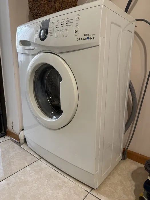 Продам стиральную машинку