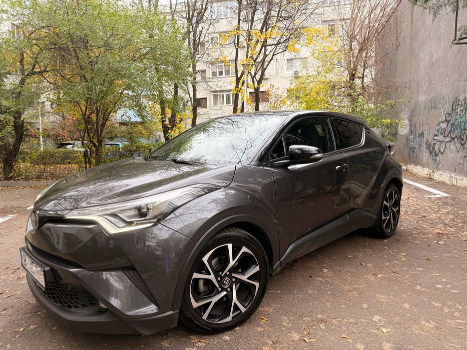 Toyota CHR Hybrid Bi Tone / Full / Revizie / Unic proprietar