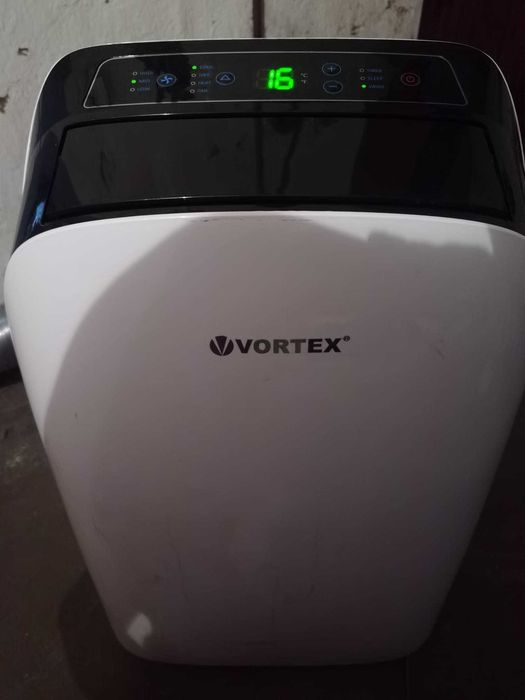 Vand aparat aer conditionat portabil - mobil Vortex  12000 Btu