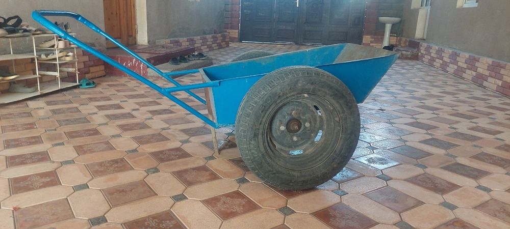 Arava sotiladi..