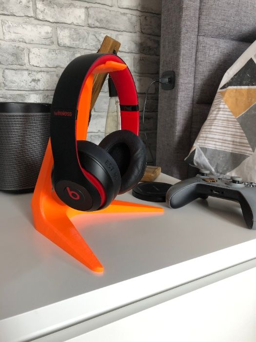 Геймърска стойка за слушалки