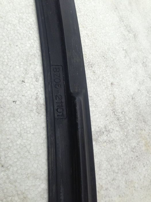 Продам передний бампер AMG Мерседес е211