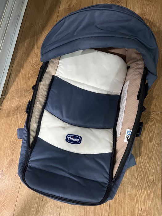 Люлька-переноска.