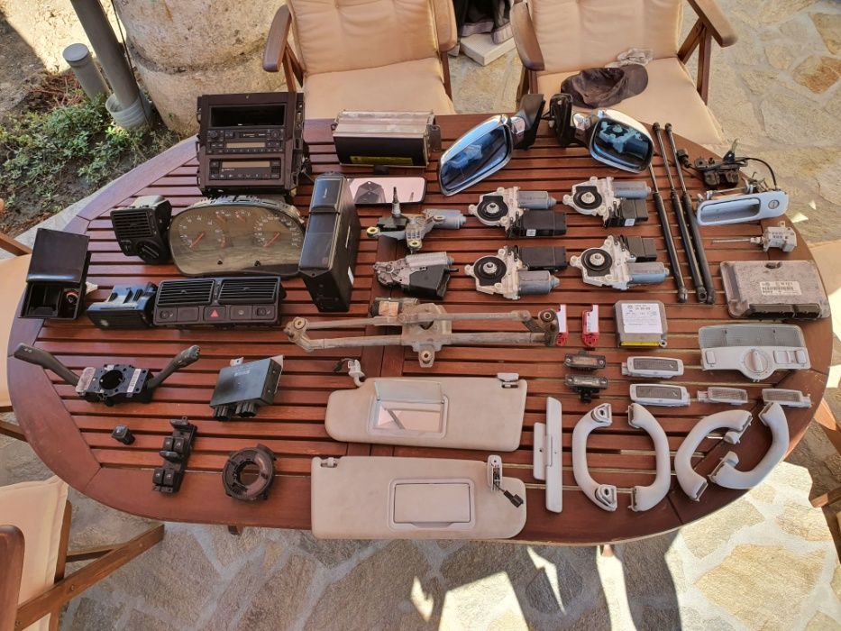 Vw Golf IV 2.3 v5 НА ЧАСТИ (някои от частите стават за Audi и Skoda)