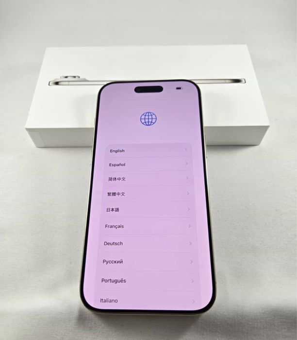 iPhone 17 Air • GOLD • NOu • 256 GB • 100% Bateria • Garantie