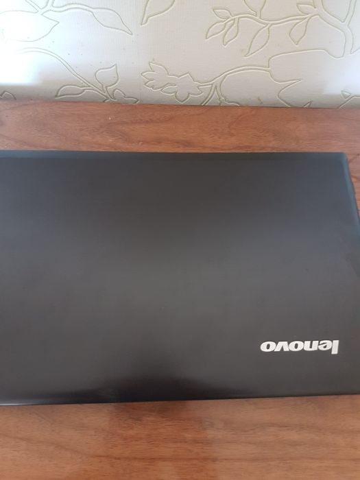 Продам ноутбук, б/у.