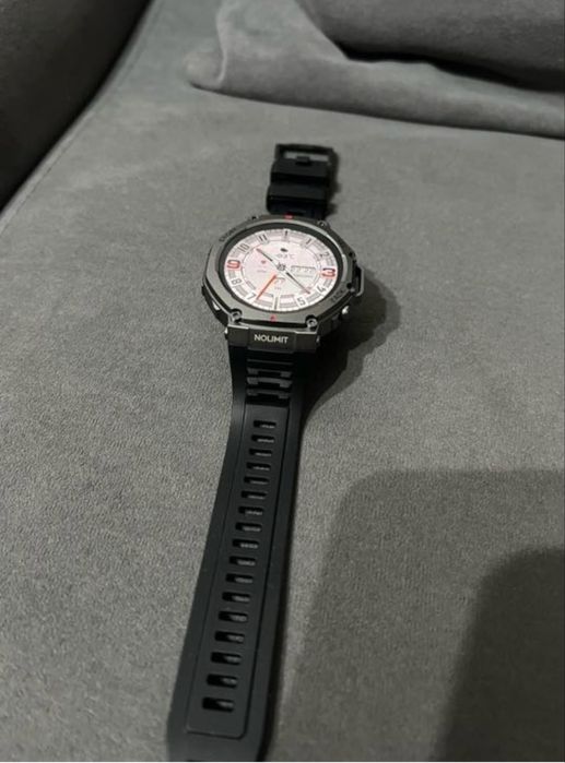 Смарт часы -NOLIMIT