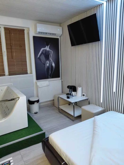Inchiriere REGIM HOTELIER VITAN sector 3 Titan 13 PăCATE  love room