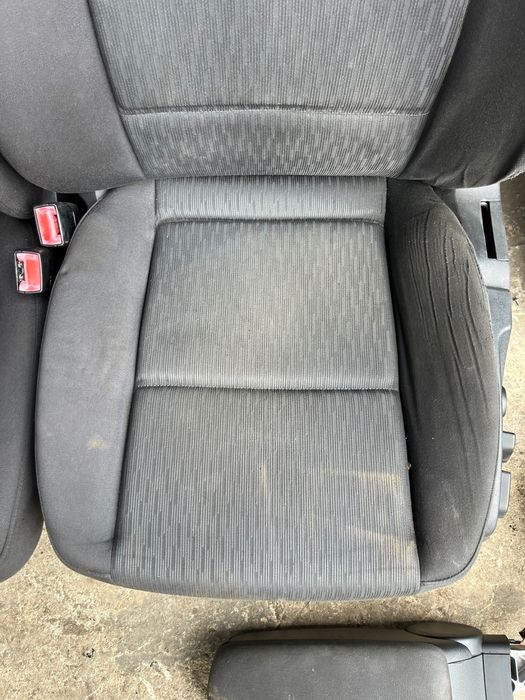 Салон за Ауди AUDI A4 B7 комби Ел. плат ном 234