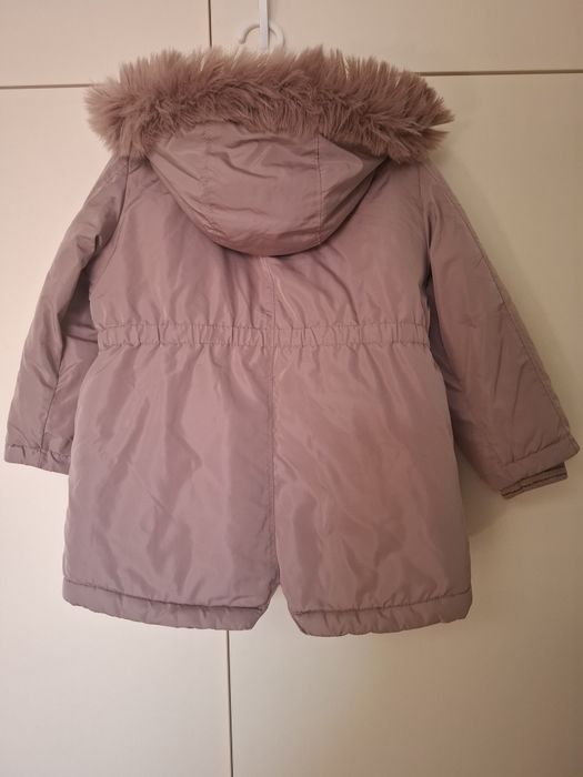 Яке за момиче Next