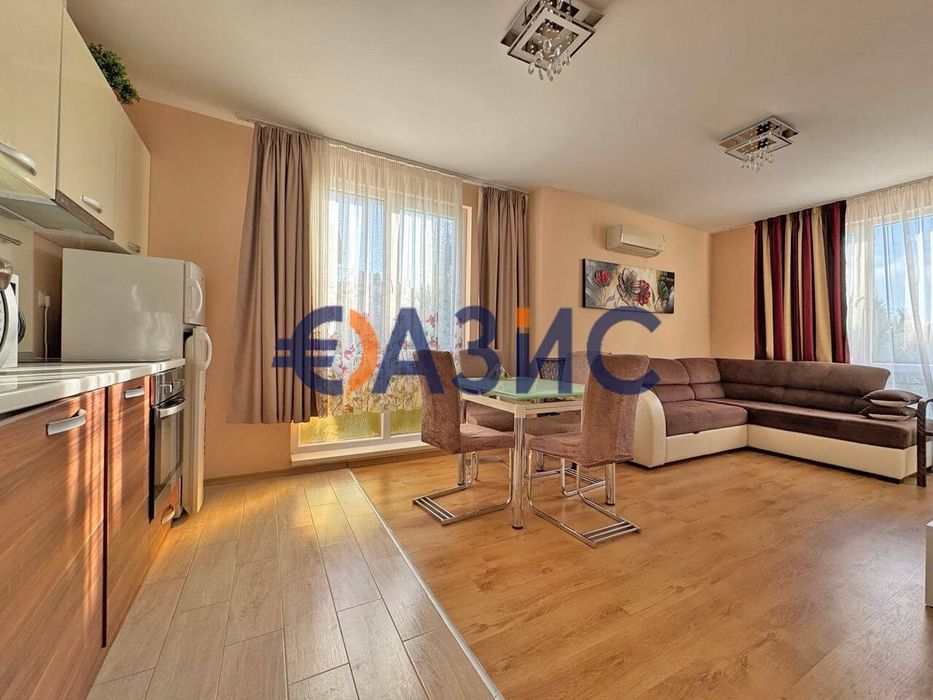 Продава се Тристаен апартамент в к.к. Слънчев бряг - 79 кв.м за 839 €/кв.м - Снимка #1