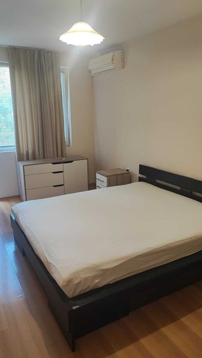 Дава се под наем Двустаен апартамент в Варна, Левски - 80 кв.м за 484.5 € - Снимка #3