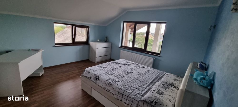 Vila cu etaj in zona fostelor sere Dobosari