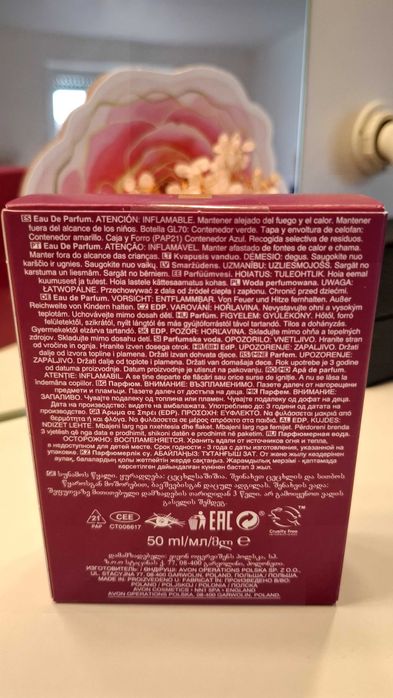 Apa de parfum Far Away Splendoria