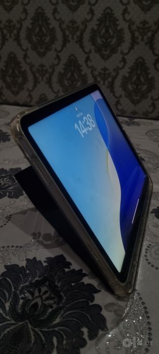 Ipad 11th generation/White
