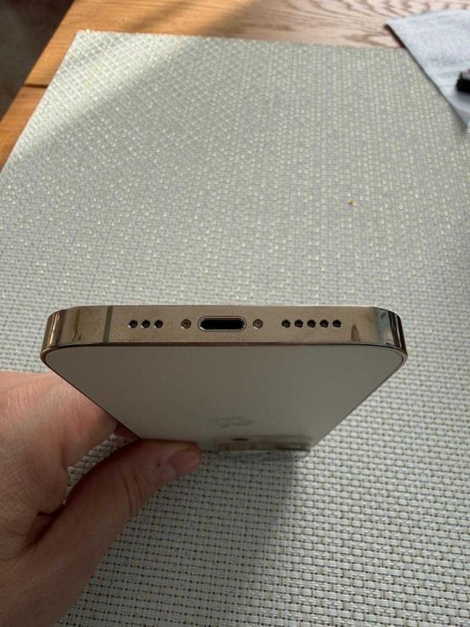 IPhone 14pro 128GB   e- sim перфектно състояние