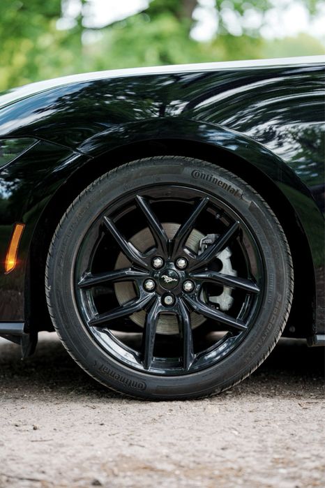 Ford mustang 2025