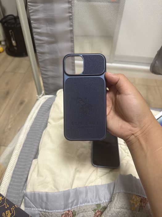 Продаю Iphone 14 в голубом цвете.