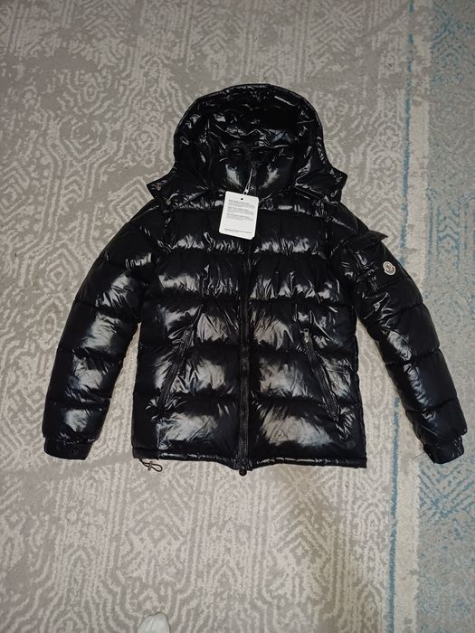 Продам кроссовки