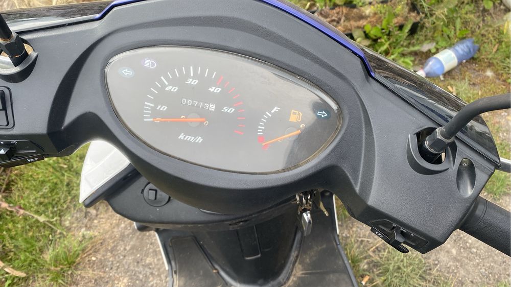 Скутер 150 куб продам